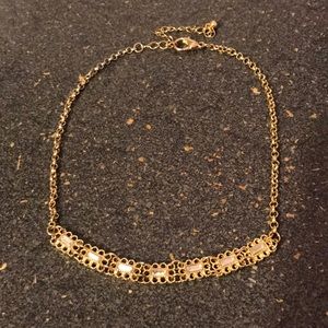 Baguette style choker